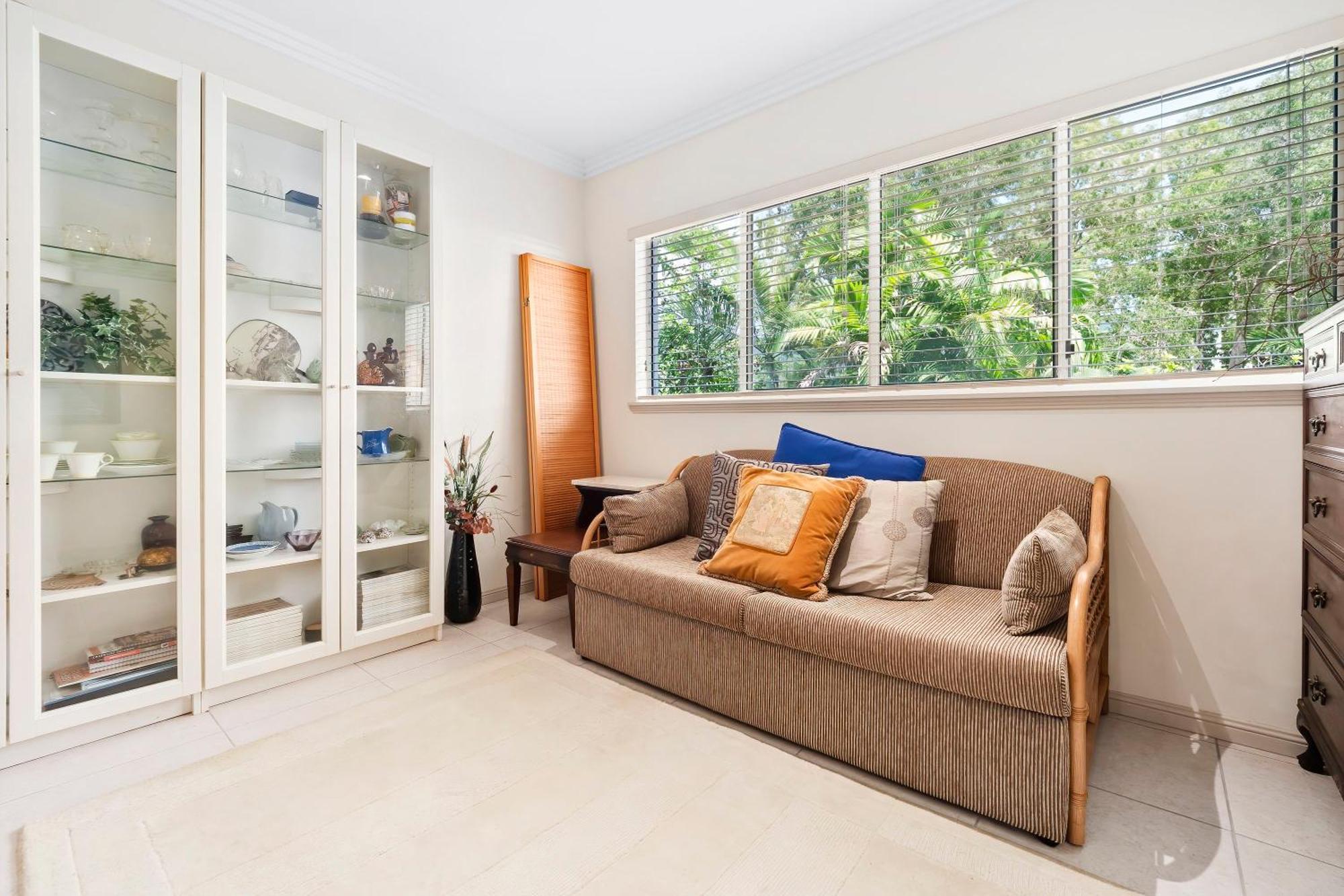 Arlington Apartments Clifton Beach Room photo